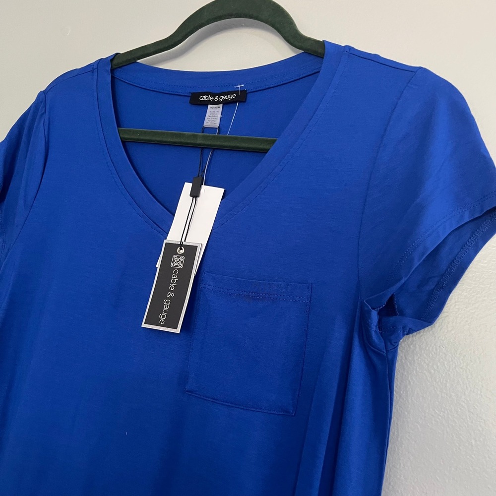Cable & Gauge Royal Blue V-Neck Pocket Tee High-Low Hem Medium cobalt basics - Picture 3 of 10